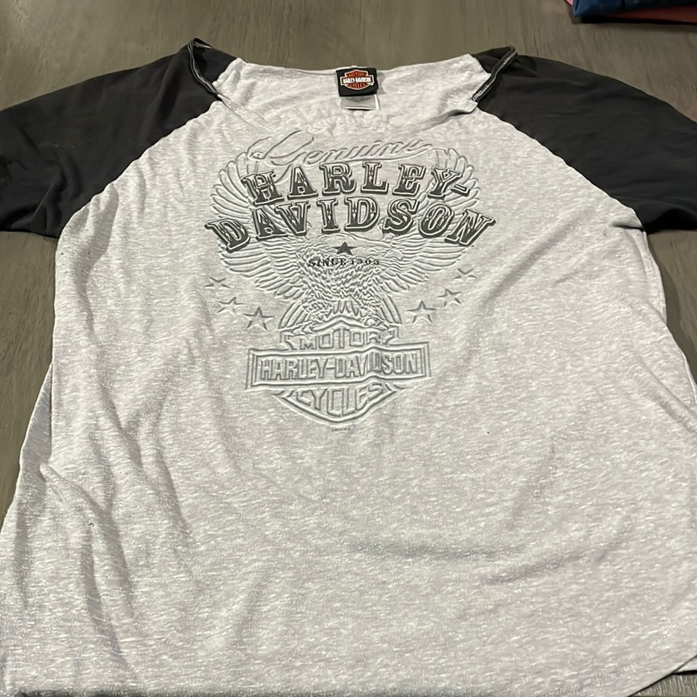 Gray and black Harley Davidson short sleeve 1X